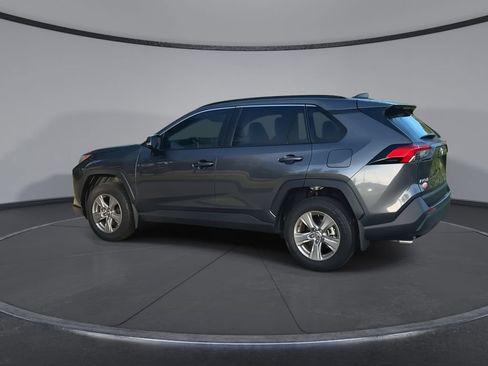 Used 2025 Toyota RAV4 XLE FWD image 6