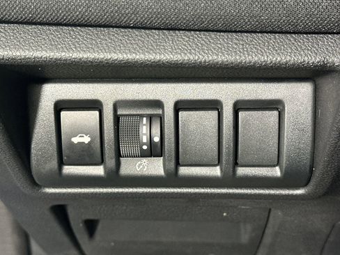 Used 2022 Subaru Legacy AWD/4WD image 22