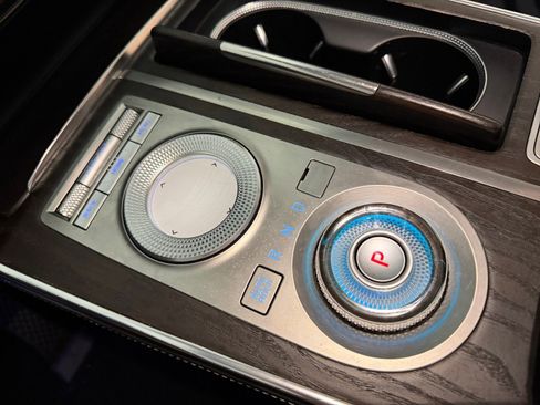 Used 2021 Genesis GV80 3.5T w/ Advanced Package 06 image 29