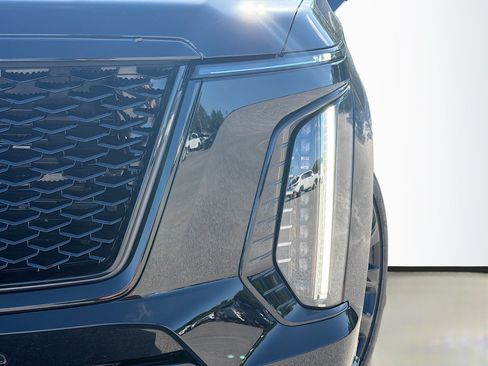 Used 2026 Cadillac Escalade V w/ LPO, ONYX Package AWD/4WD image 9