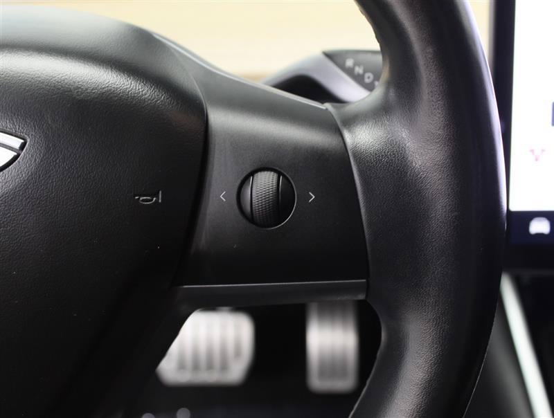 Used 2018 Tesla Model 3 Long Range AWD/4WD image 13