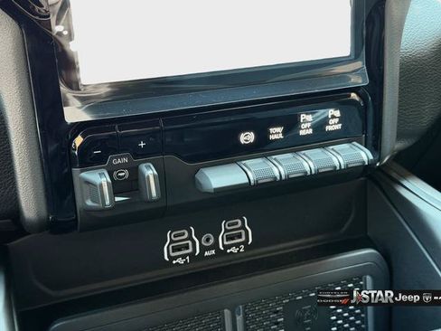 New 2026 RAM 2500 Big Horn AWD/4WD image 23