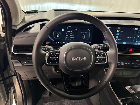 New 2026 Kia Carnival SX Prestige FWD image 14