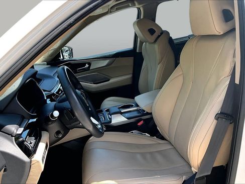 Used 2024 Acura MDX FWD w/ Technology Package image 8