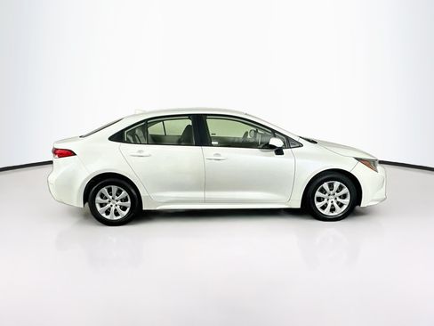 Used 2021 Toyota Corolla LE FWD image 10