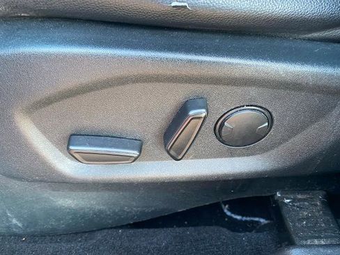 Certified 2019 Ford Explorer Limited w/ Class III Trailer Tow Package image 15