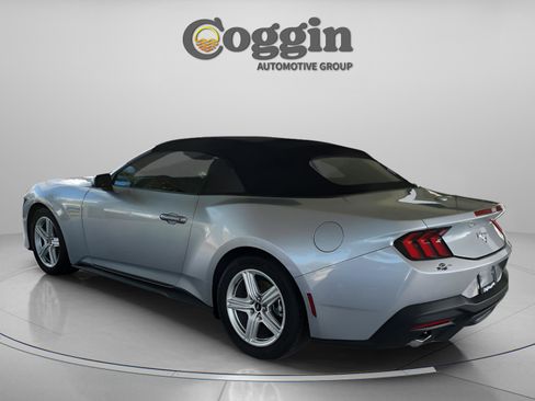 New 2026 Ford Mustang Convertible image 3