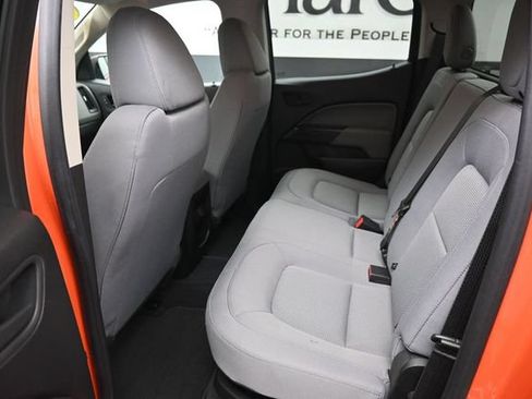 Used 2019 Chevrolet Colorado W/T w/ WT Convenience Package AWD/4WD image 28
