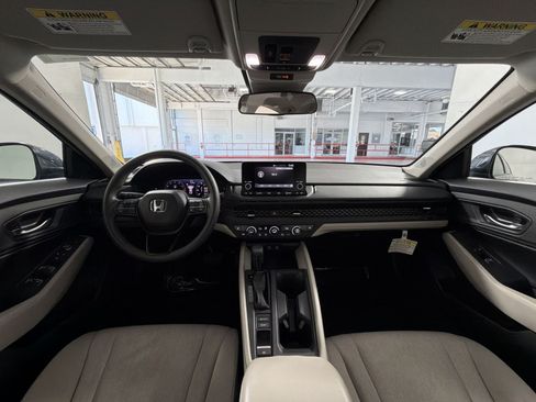 Used 2024 Honda Accord EX image 22