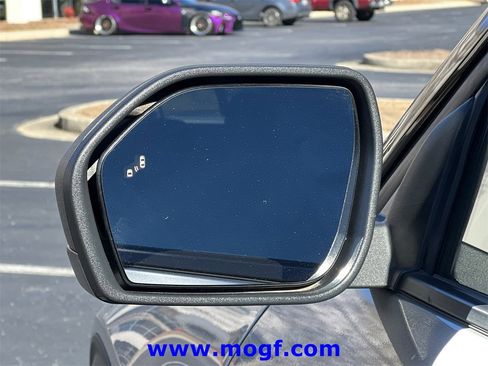 Used 2021 Ford Explorer XLT w/ Equipment Group 202A image 30