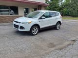 Used 2014 Ford Escape SE image 2
