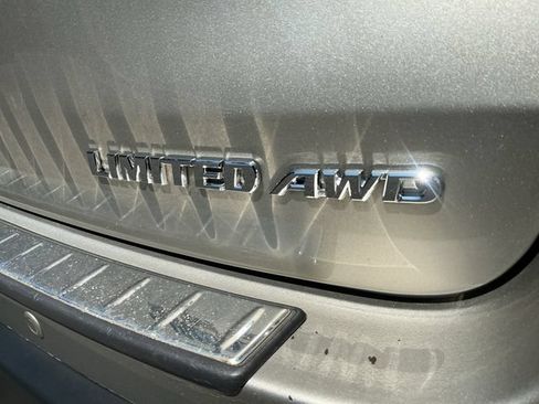 Used 2016 Toyota Highlander Limited w/ Protection Package #3 AWD/4WD image 31