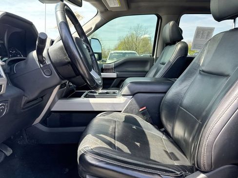 Used 2019 Ford F350 Lariat w/ Lariat Ultimate Package AWD/4WD image 21