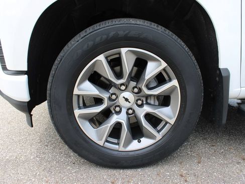 Used 2019 Chevrolet Silverado 1500 RST AWD/4WD image 26