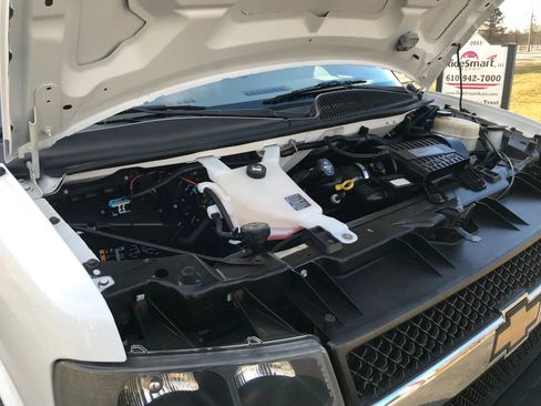 Used 2016 Chevrolet Express 3500 LT w/ LT Preferred Equipment Group image 39