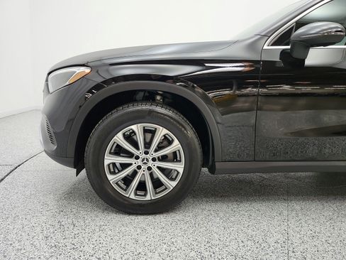 Certified 2026 Mercedes-Benz GLC 300 image 19