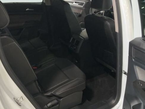 Used 2023 Volkswagen Atlas SE AWD/4WD image 15
