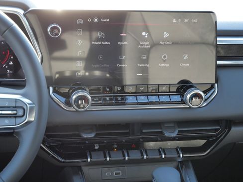 New 2026 GMC Canyon Elevation w/ Convenience Package image 8