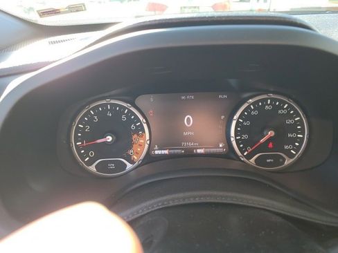 Used 2018 Jeep Renegade Trailhawk w/ Cold Weather Group II image 5