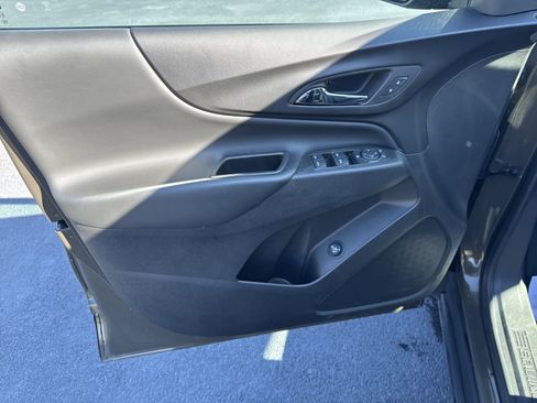 Used 2024 Chevrolet Equinox LT image 22