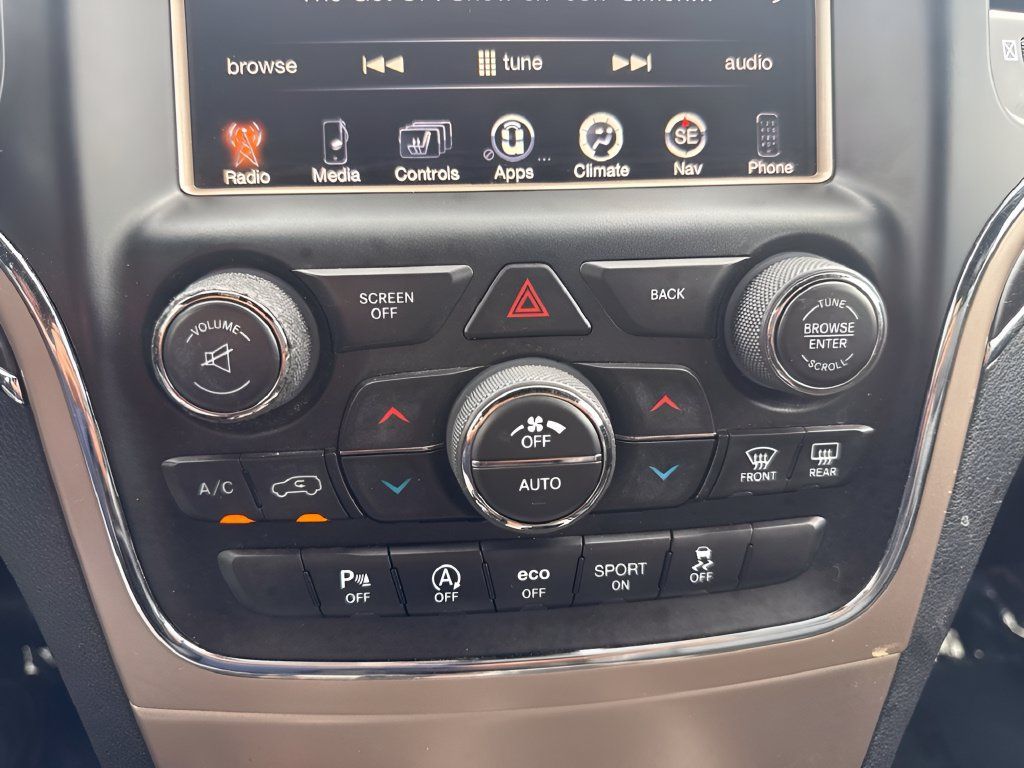 Used 2017 Jeep Grand Cherokee Limited AWD/4WD image 16
