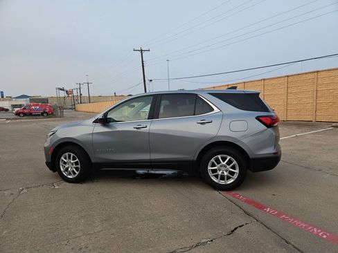 Used 2023 Chevrolet Equinox LT AWD/4WD image 8