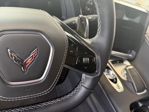 Used 2025 Chevrolet Corvette Stingray Coupe w/ 1LT image 28