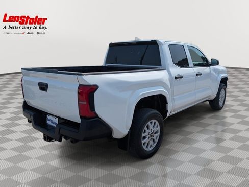 Used 2024 Toyota Tacoma SR AWD/4WD image 5