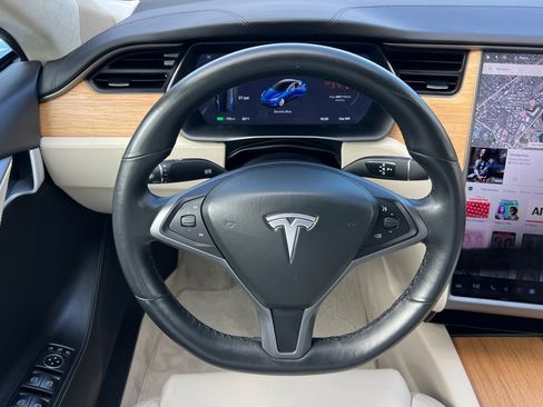 Used 2019 Tesla Model S 75D image 14