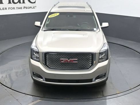 Used 2017 GMC Yukon Denali w/ Open Road Package AWD/4WD image 63