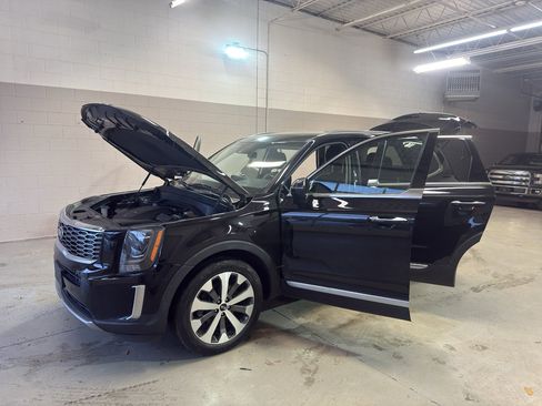 Used 2021 Kia Telluride S AWD/4WD image 9
