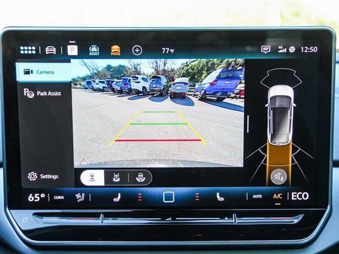 Used 2024 Volkswagen ID.4 Pro image 21