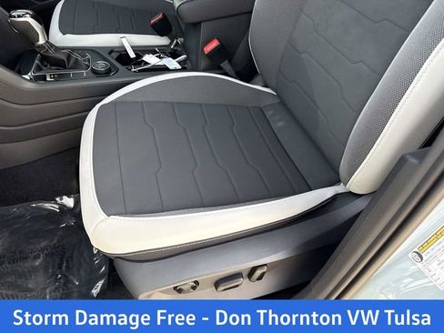 New 2026 Volkswagen Taos SE AWD/4WD image 14