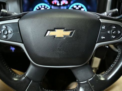 Used 2016 Chevrolet Colorado LT w/ LT Convenience Package image 38