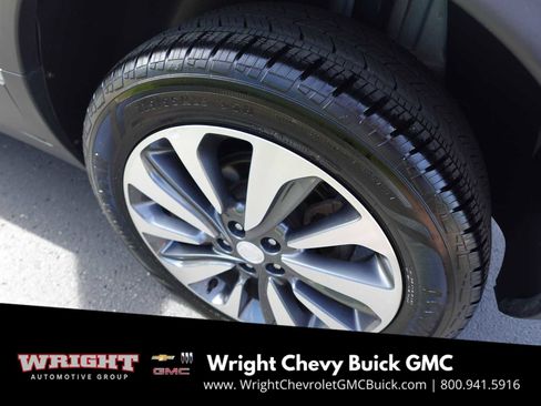 Used 2022 Buick Encore Preferred w/ Safety Package image 32