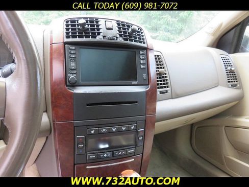 Used 2006 Cadillac SRX V8 image 11