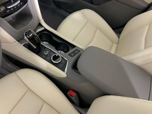 New 2026 Cadillac XT5 Premium Luxury w/ Driver Assist Package AWD/4WD image 18