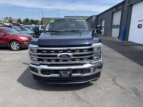 Used 2024 Ford F350 Lariat w/ Camper Package AWD/4WD image 18