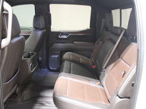 Used 2025 GMC Sierra 1500 Denali AWD/4WD image 23