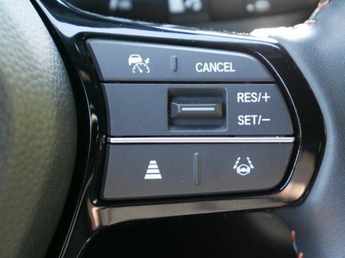 Used 2025 Honda HR-V Sport image 24