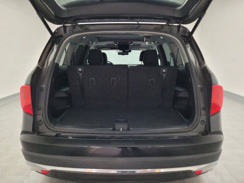 Used 2017 Honda Pilot Elite image 29