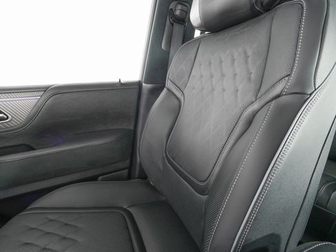 Used 2025 INFINITI QX80 Autograph image 30