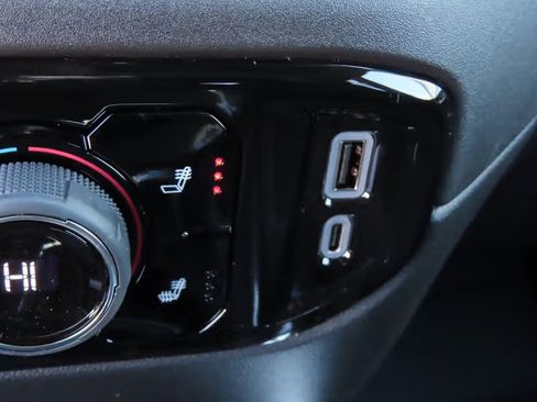 New 2026 Chevrolet Silverado 1500 RST w/ Dark Appearance Package image 48