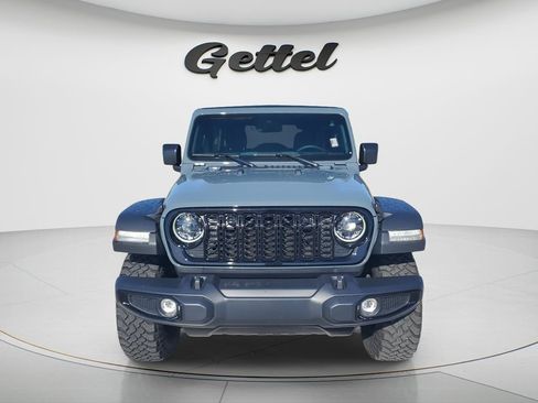 Used 2025 Jeep Wrangler Unlimited Sport AWD/4WD image 2
