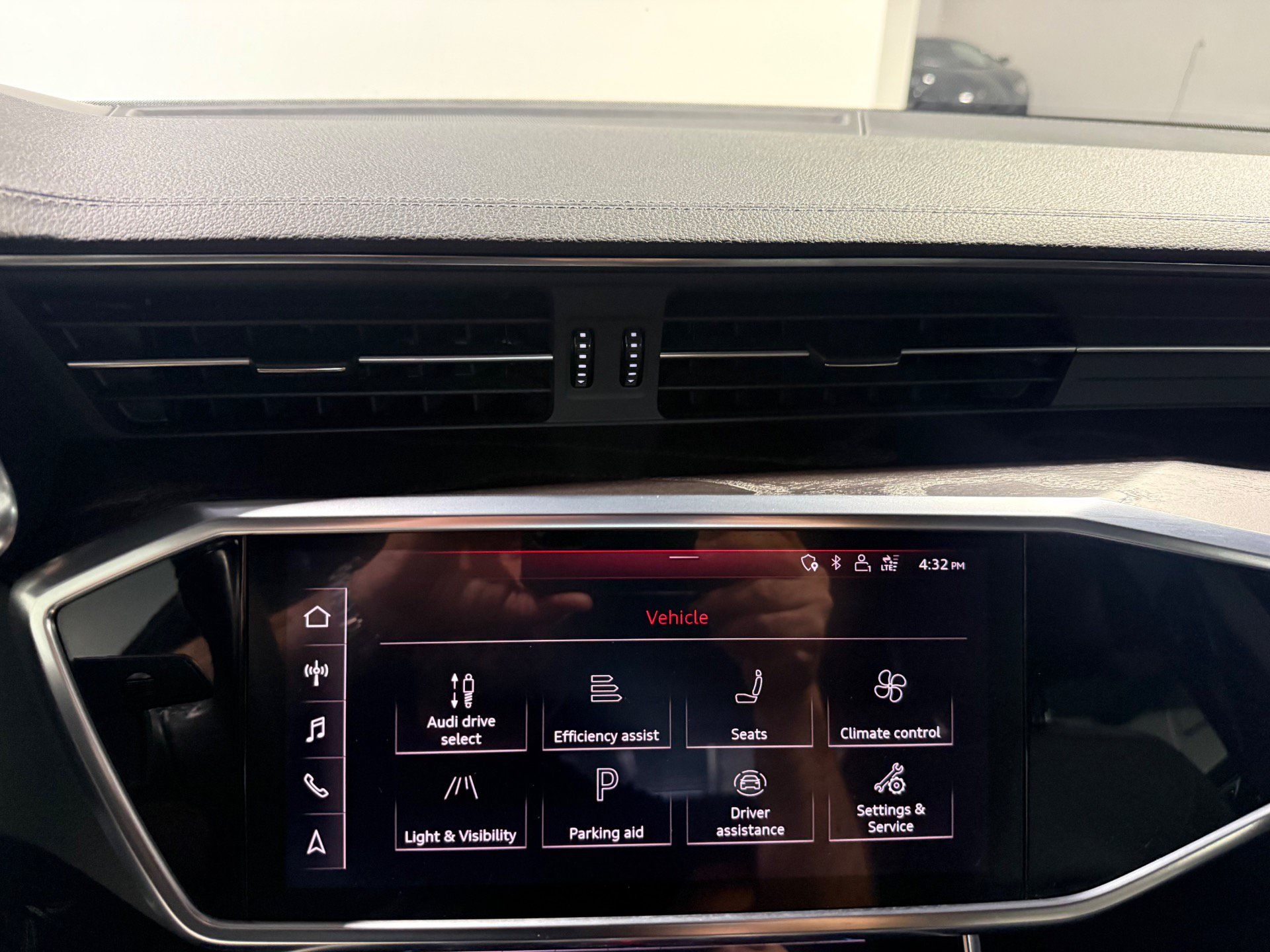 Used 2019 Audi A7 3.0T Premium Plus w/ Premium Plus Package AWD/4WD image 36