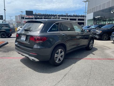 Used 2022 Mercedes-Benz GLC 300 image 3