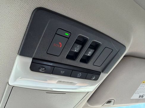 Used 2023 Nissan Pathfinder Platinum FWD image 20