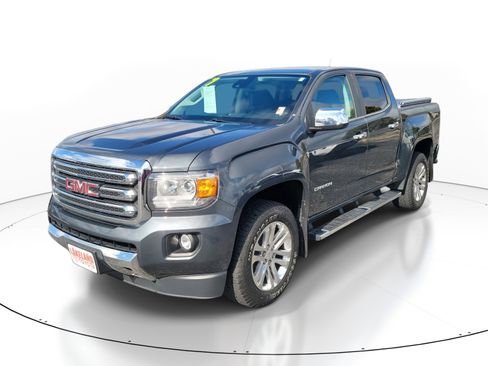 Used 2017 GMC Canyon SLT w/ Driver Alert Package image 3
