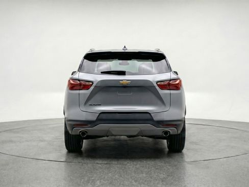 Used 2025 Chevrolet Blazer LT FWD image 7