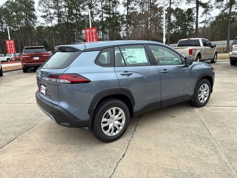 New 2026 Toyota Corolla Cross L image 7